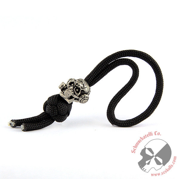 Brous Gas Mask Skull Diamond Knot Zipper Pull