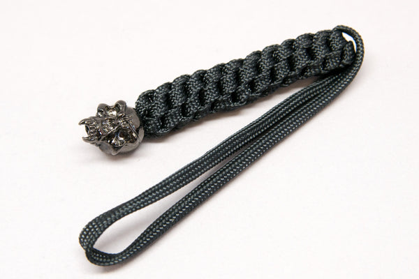 Fang Lanyard Hematite - Closeout